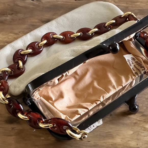 Vintage Walborg Made in Italy Petit Point Leather Bag With Lucine Chain Strap. - Picture 6 of 6